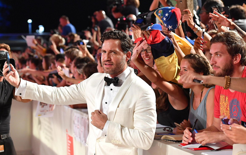 PENELOPE CRUZ IŞILTISI