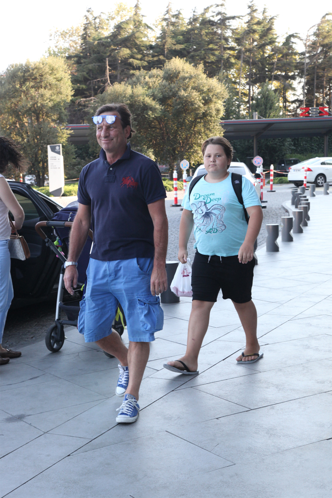 İSTANBULDA KİMLERE RASTLADIK?