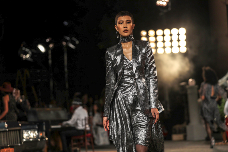 NEW YORK MODA HAFTASI TOMMY HILFIGER