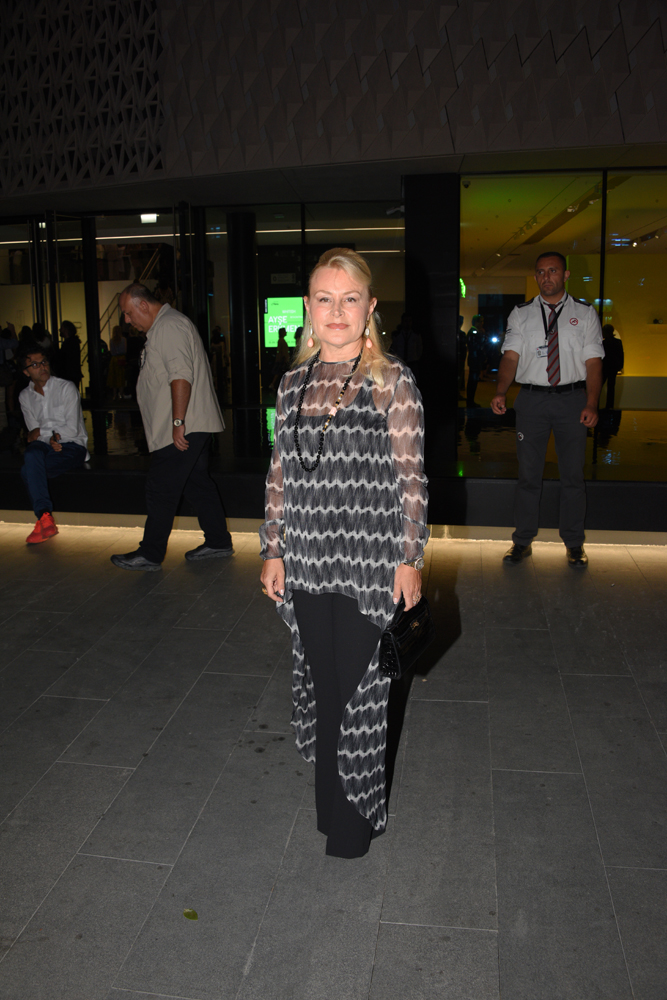 ARTER KAPILARINI AÇTI 