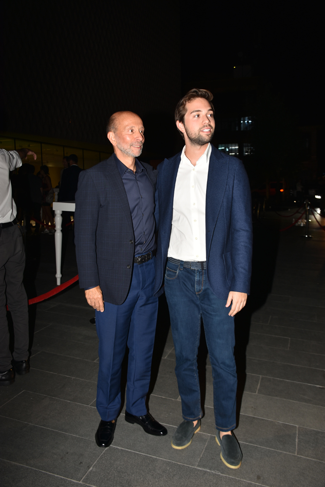 ARTER KAPILARINI AÇTI 