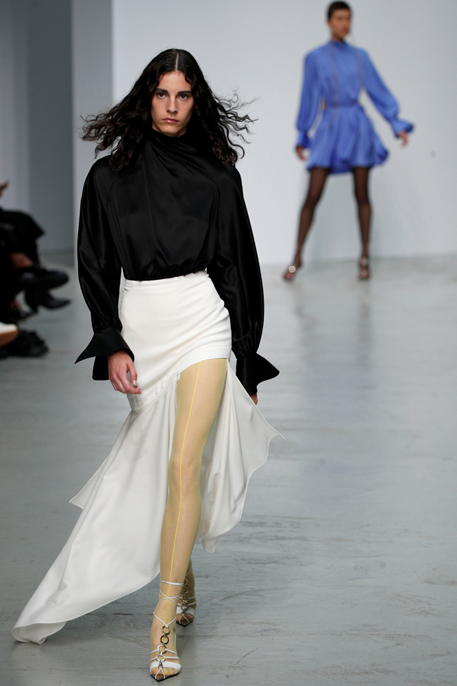 PARİS MODA HAFTASI MUGLER