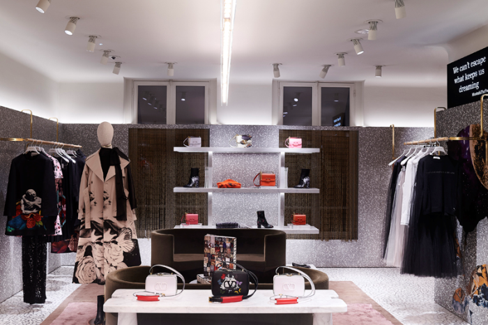 PARİSTE YENİ BUTİK