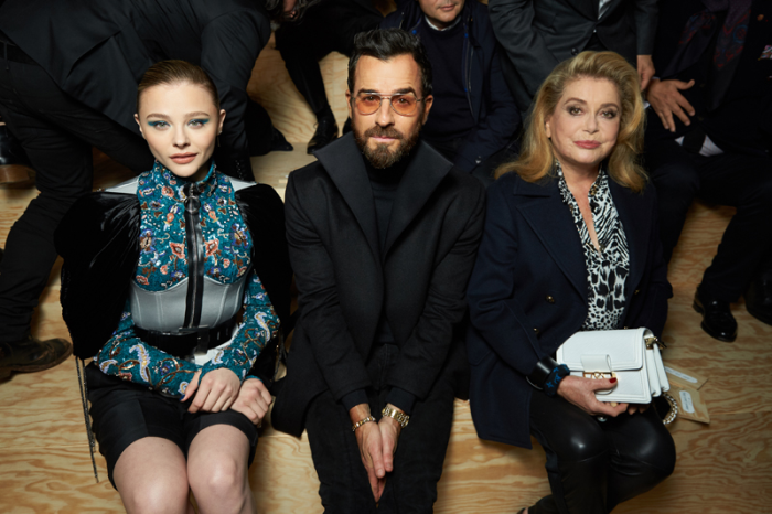 LOUIS VUITTON DEFİLESİNDE KİMLER VARDI?