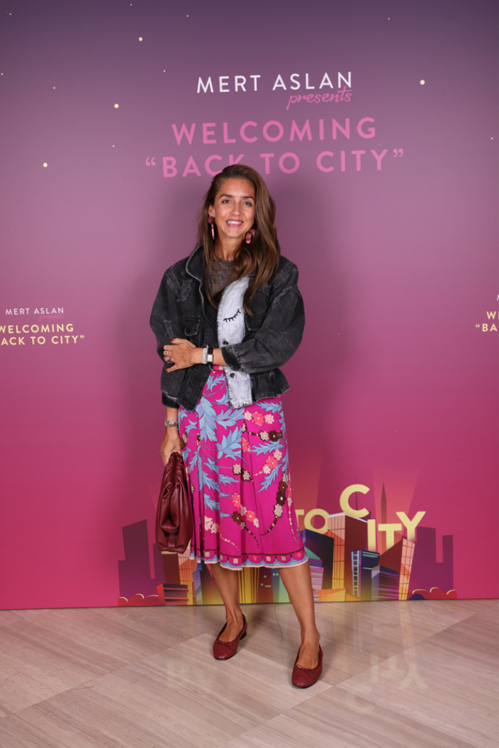 ALIŞVERİŞ ŞENLİĞİ