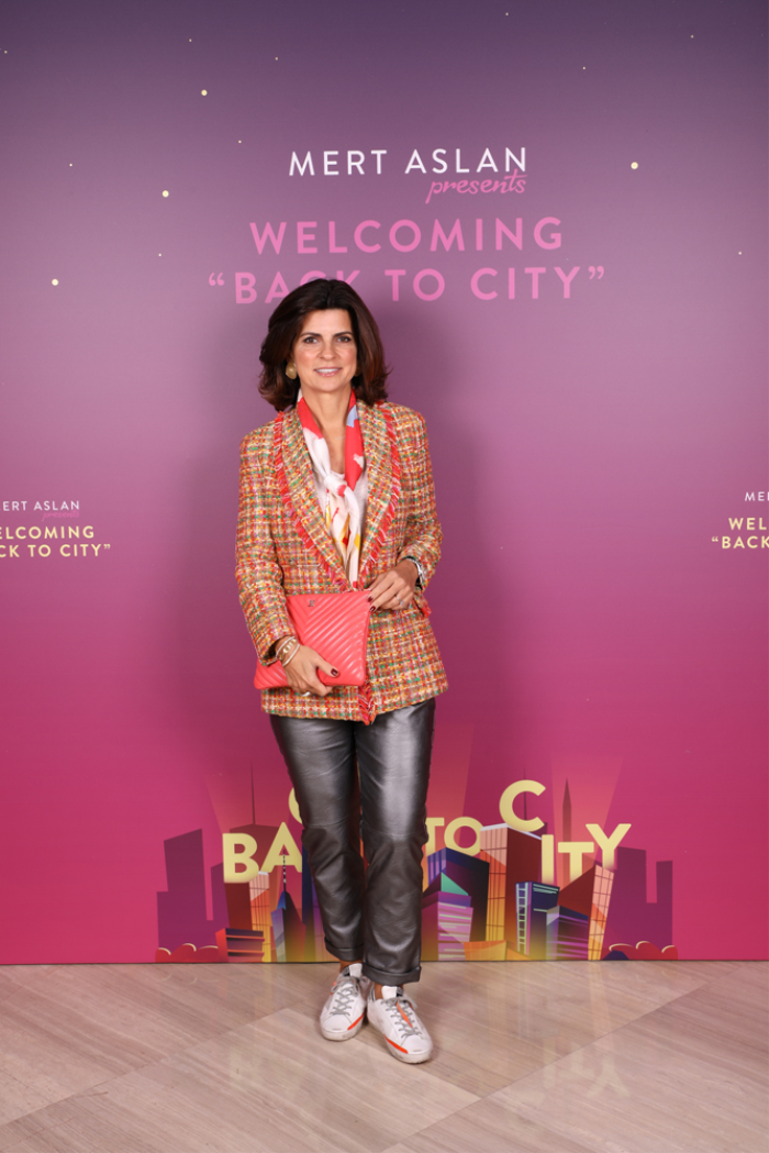 ALIŞVERİŞ ŞENLİĞİ