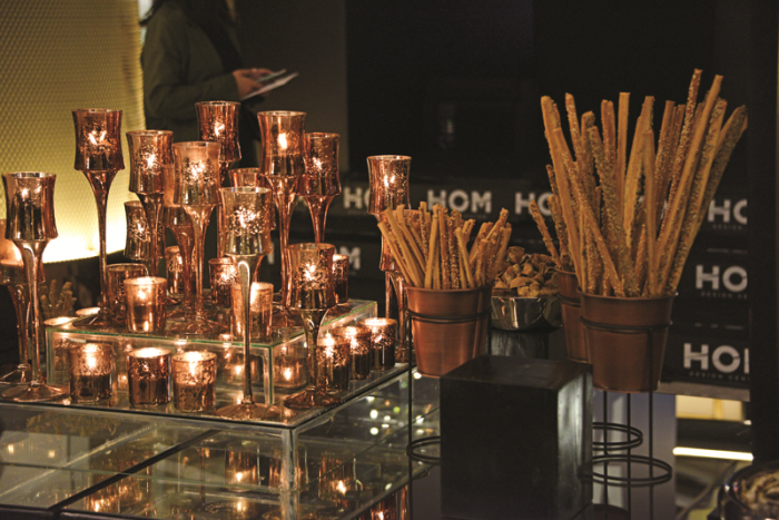 BİRİNCİ YIL DÖNÜMÜNE MUHTEŞEM KUTLAMA