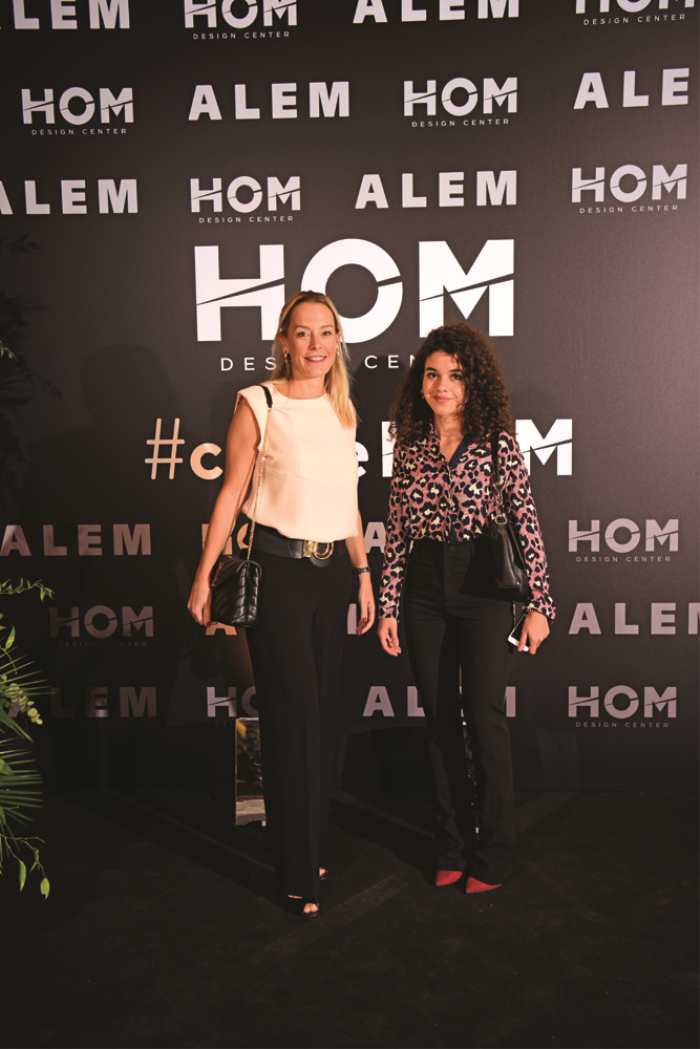 BİRİNCİ YIL DÖNÜMÜNE MUHTEŞEM KUTLAMA