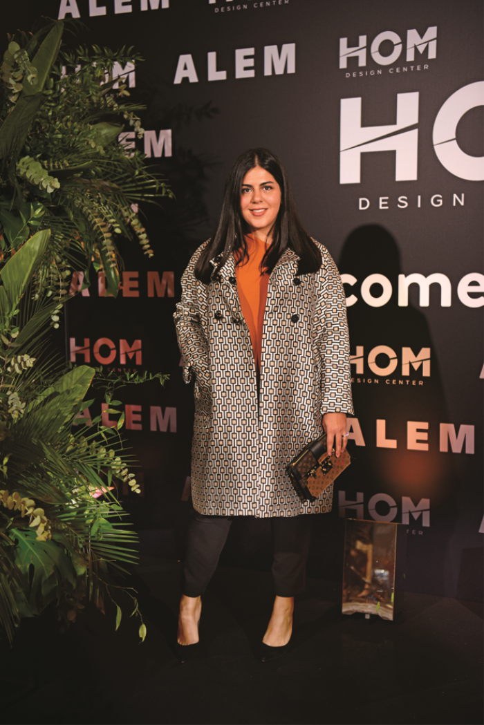 BİRİNCİ YIL DÖNÜMÜNE MUHTEŞEM KUTLAMA