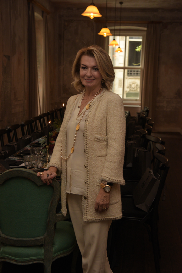 ANNE KIZIN HİKAYESİ