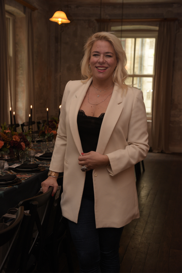 ANNE KIZIN HİKAYESİ