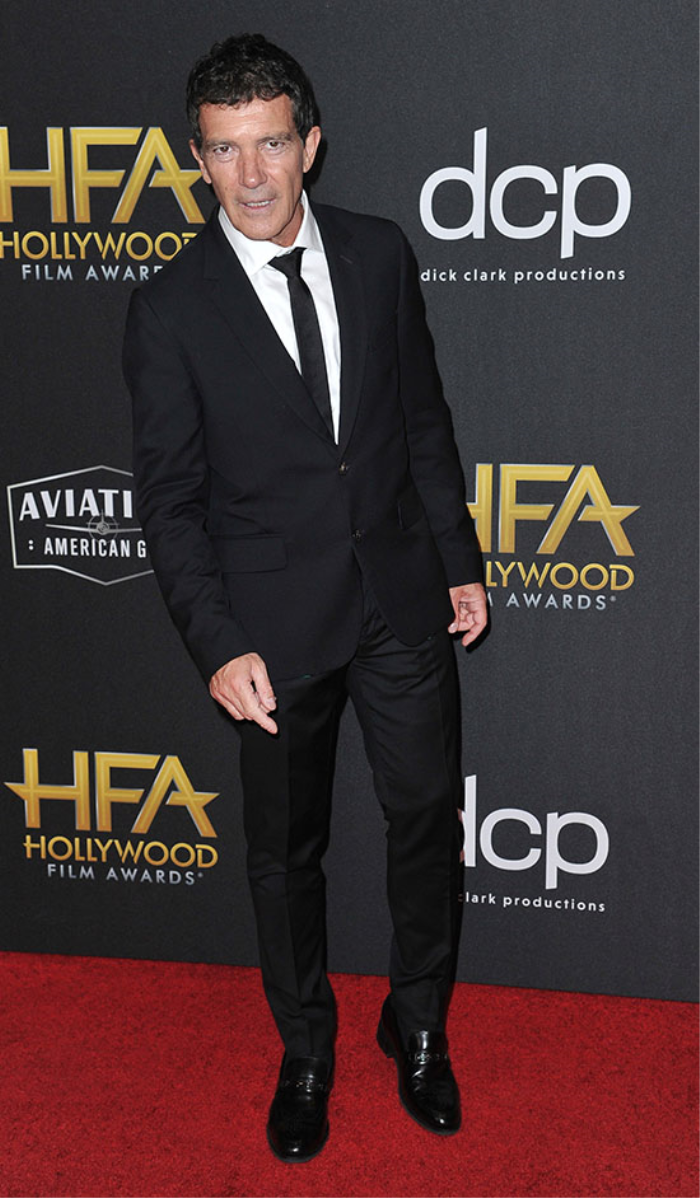 KIRMIZI HALIDA ŞIKLIK YARIŞI