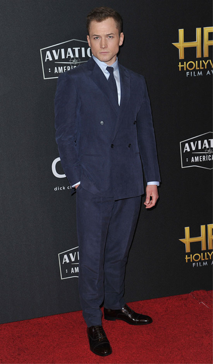 KIRMIZI HALIDA ŞIKLIK YARIŞI