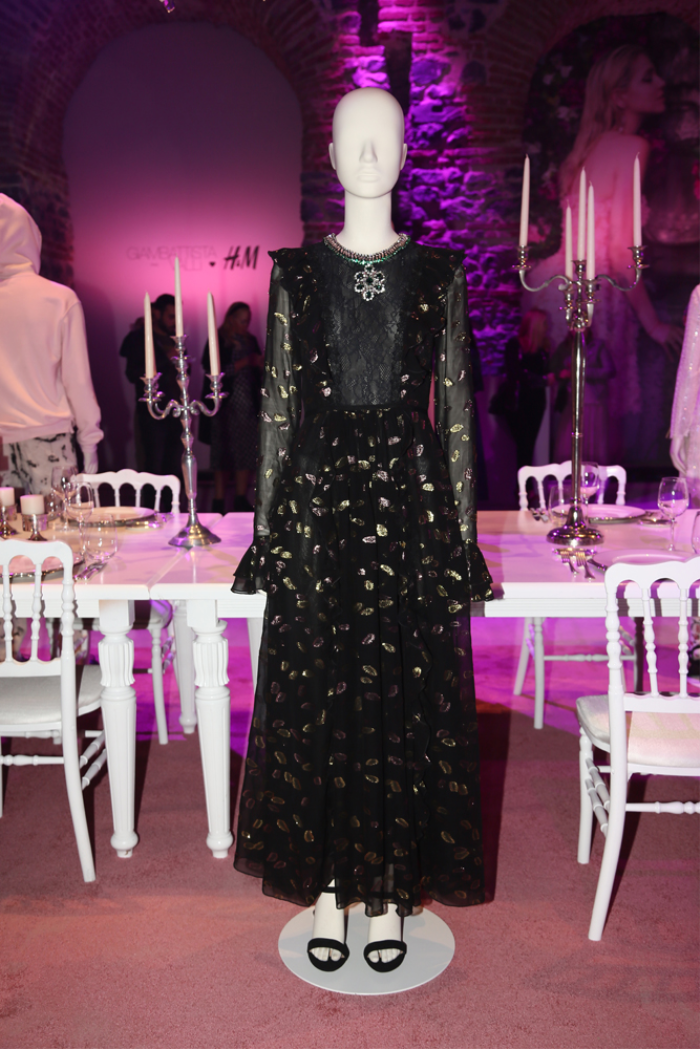 GIAMBATTISTA VALLI X H&M BULUŞTU