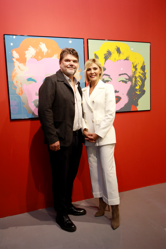 ANDY WARHOL SERGİSİ SANATSEVERLERLE BULUŞTU