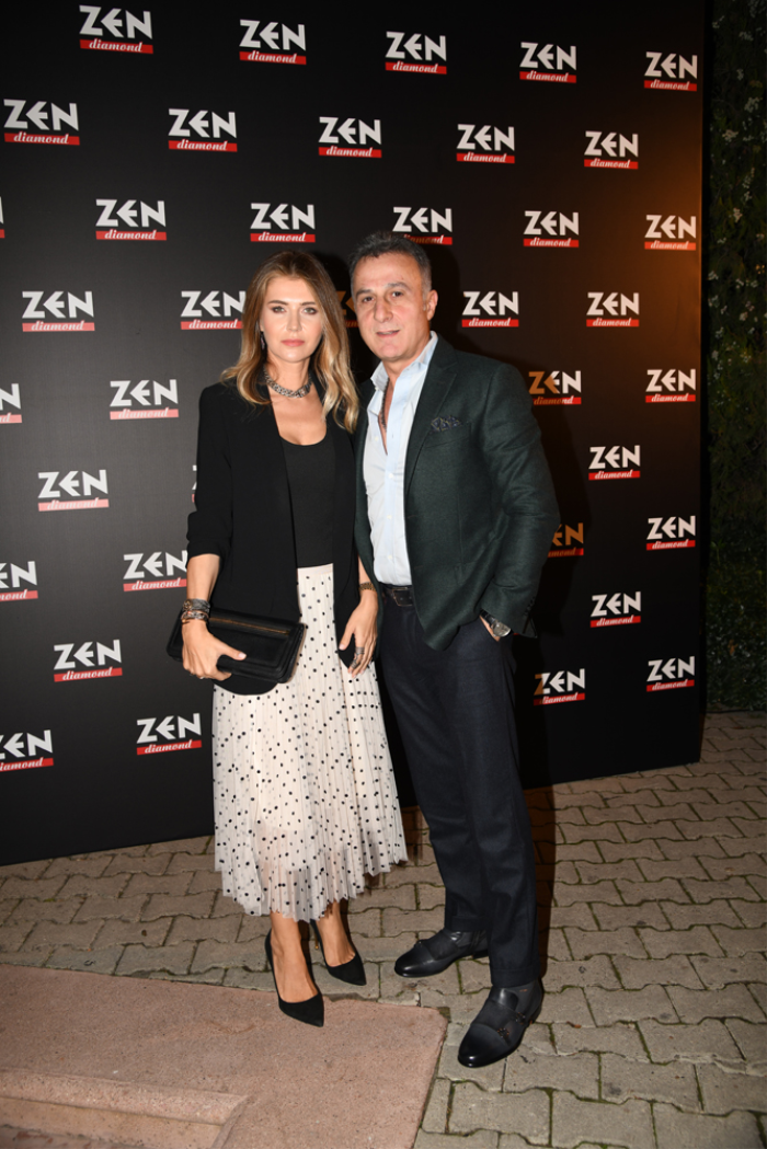 BİRLİKTE REKLAM YÜZÜ OLDULAR