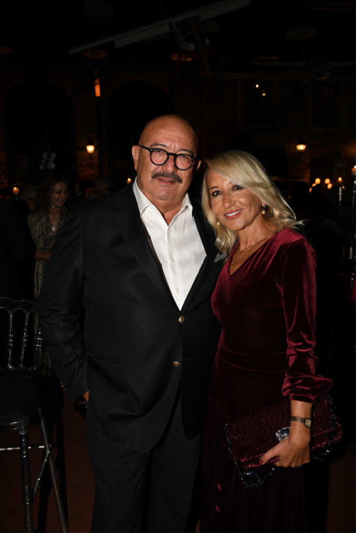 BİRLİKTE REKLAM YÜZÜ OLDULAR