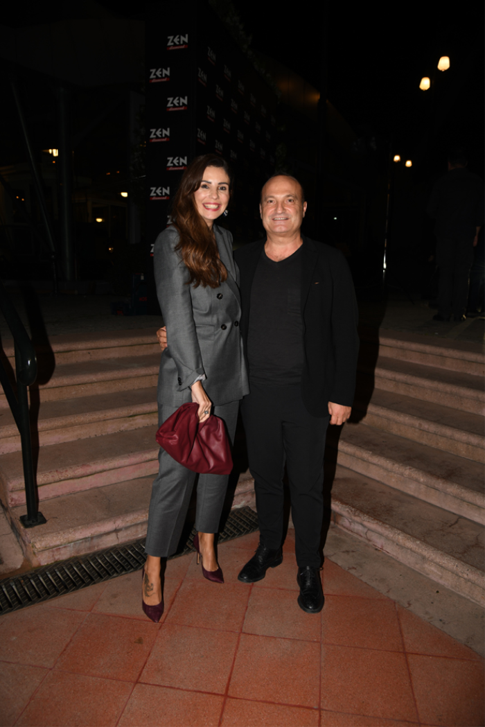 BİRLİKTE REKLAM YÜZÜ OLDULAR