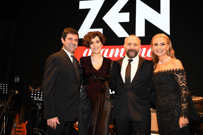 BİRLİKTE REKLAM YÜZÜ OLDULAR