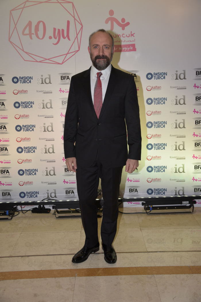 KORUNCUK VAKFI’NIN 40.YILINA ÖZEL GECE 