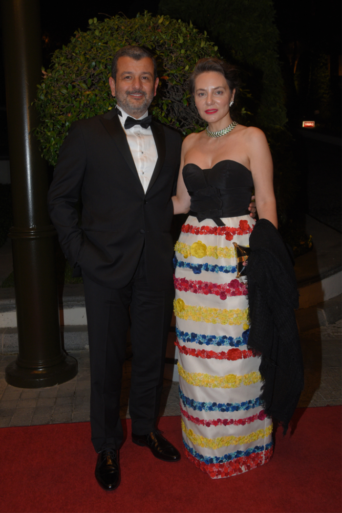 MUTLULUĞA "EVET" DEDİLER