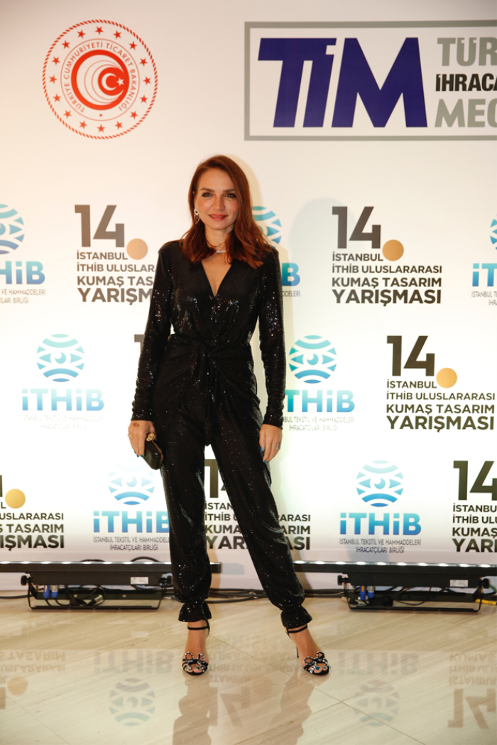 KUMAŞ TASARIM YARIŞMASI FİNALİ GERÇEKLEŞTİ