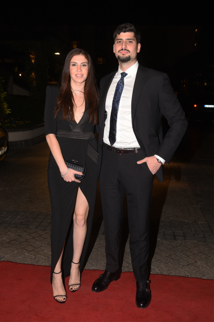 MUTLULUĞA "EVET" DEDİLER