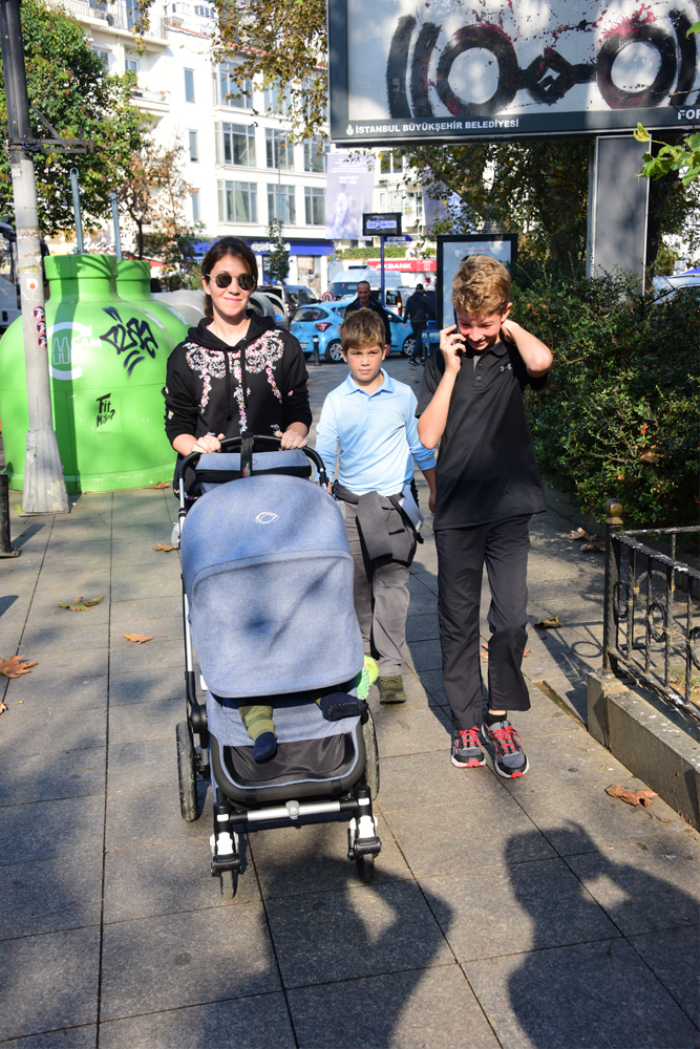 İSTANBUL CADDELERİ