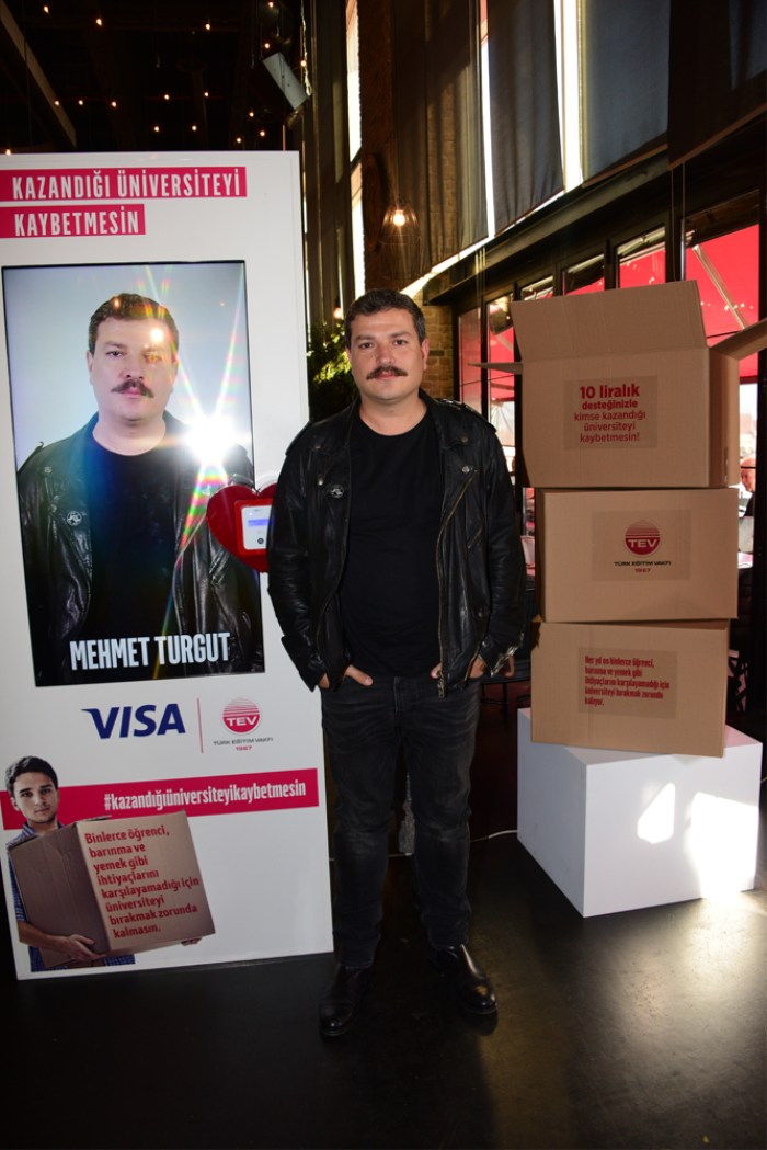 ÜNİVERSİTELİLERE DESTEK