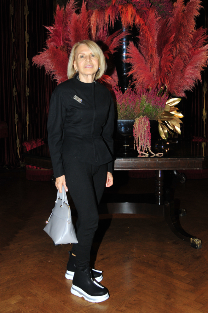 PERA’DAN İLHAM ALAN KİTAP