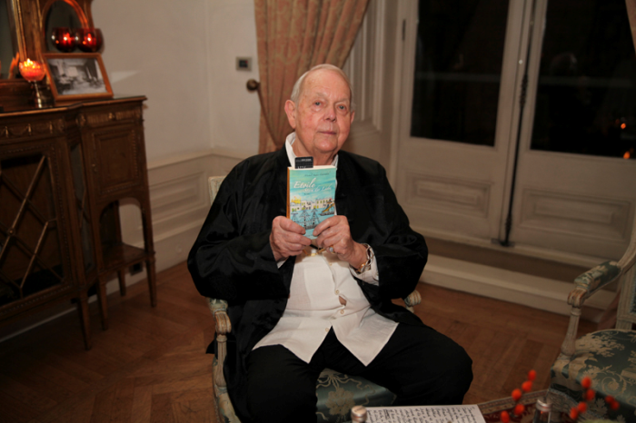 PERA’DAN İLHAM ALAN KİTAP