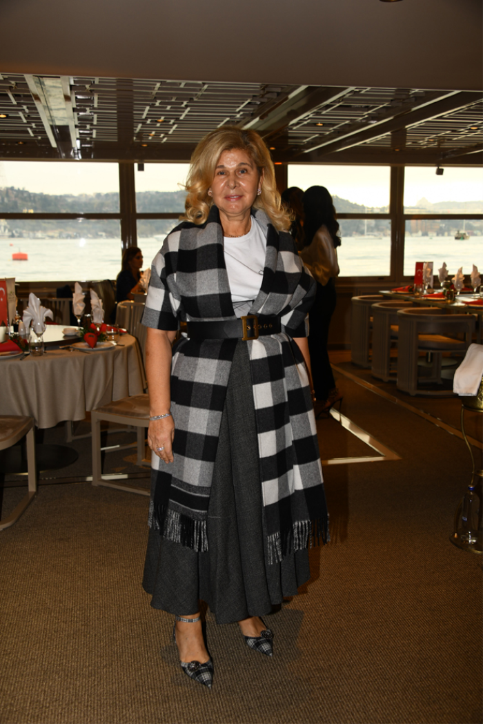 YENİ YILDA YENİ UMUTLARA