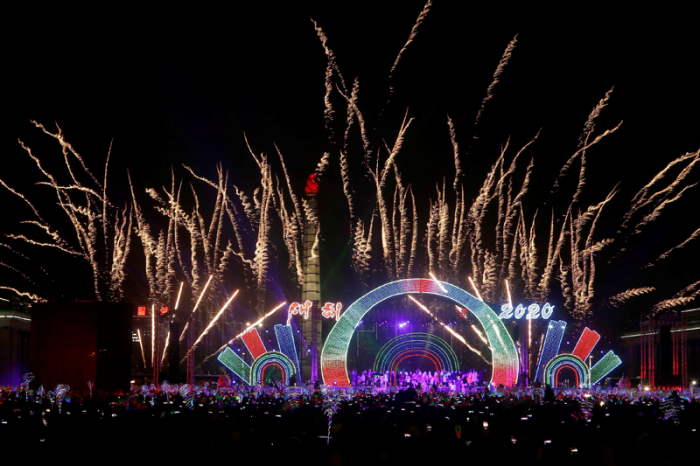 DÜNYA 2020YE NASIL MERHABA DEDİ?