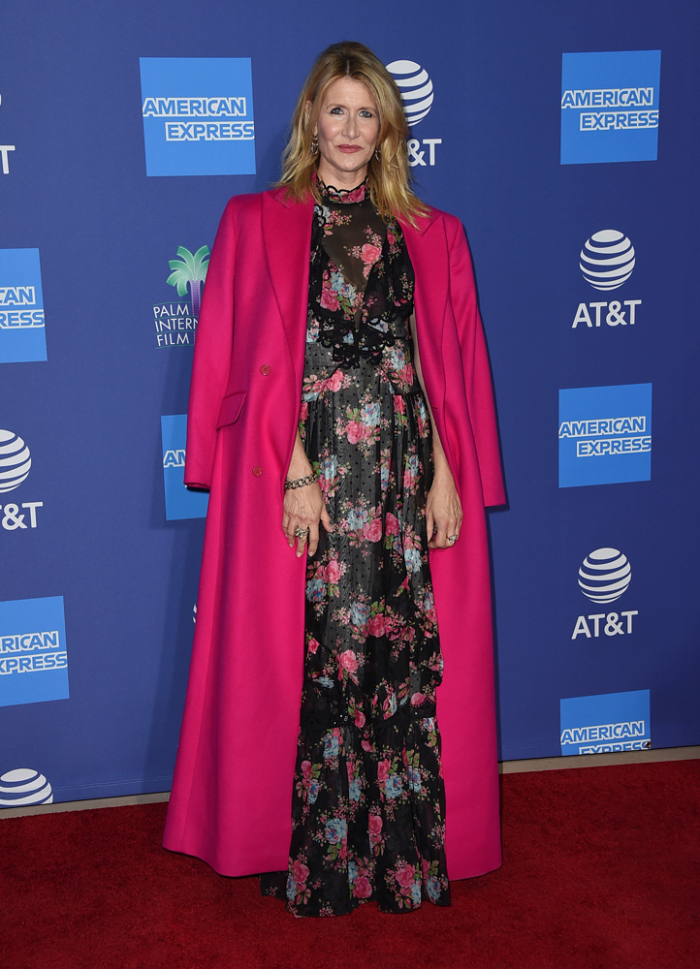 31. PALM SPRINGS ÖDÜLLERİ KIRMIZI HALI STİLLERİ