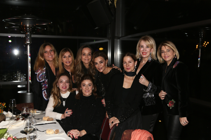 FERYAL GÜLMAN’DAN SÜRPRİZ KUTLAMA