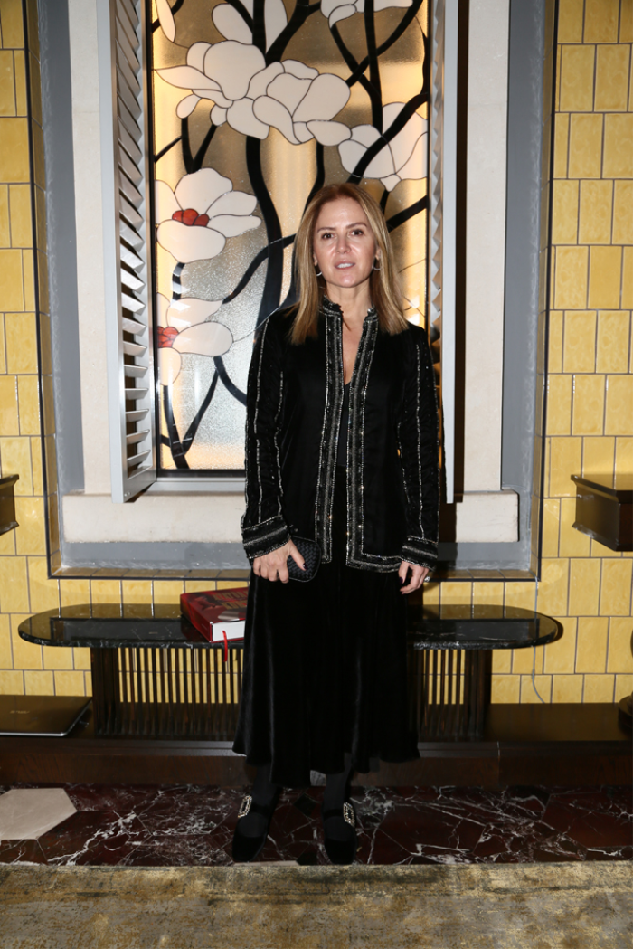 FERYAL GÜLMAN’DAN SÜRPRİZ KUTLAMA