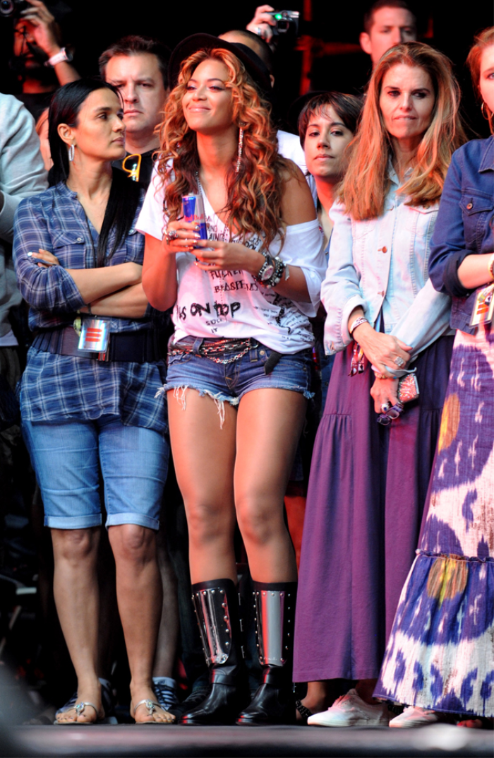 TÜM ZAMANLARIN FAVORİ COACHELLA STİLLERİ