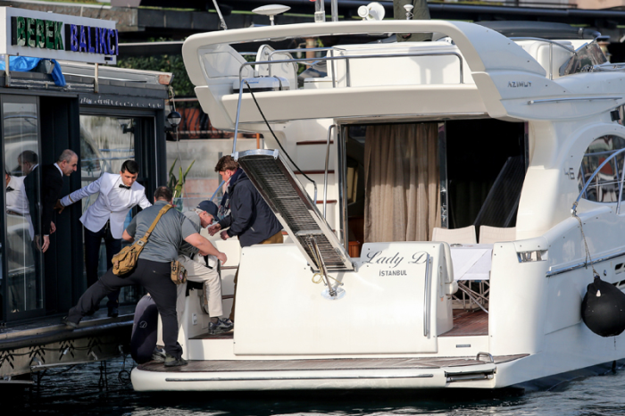 CATHERINE ZETA JONES VE MICHAEL DOUGLASIN İSTANBUL GÜNLÜĞÜ