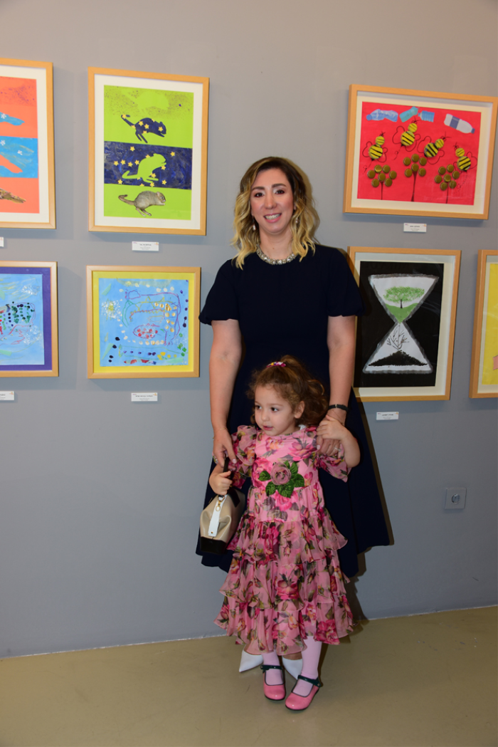 GALERİ/MİZ’DE ÇOCUKLAR YARARINA SERGİ