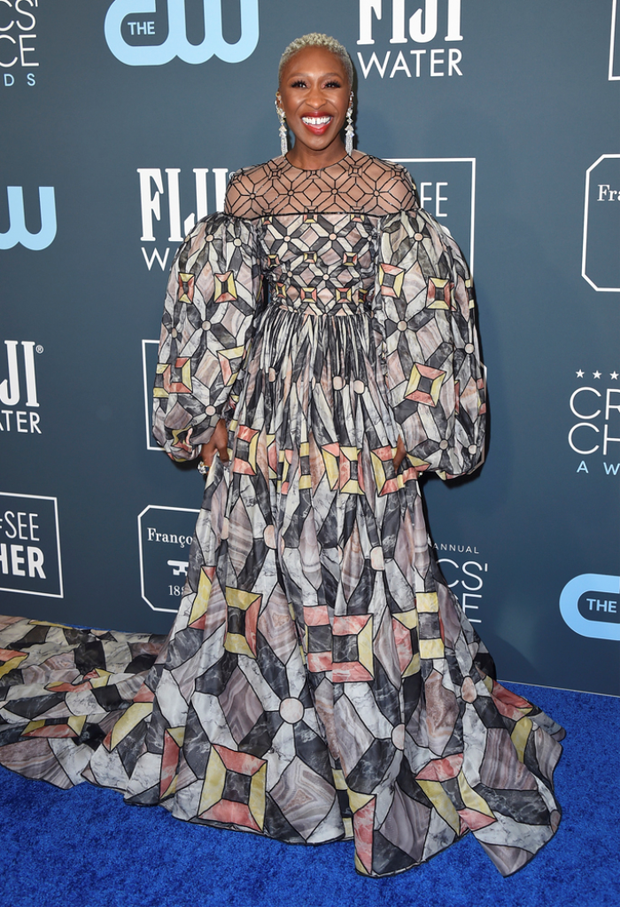 25. ELEŞTİRMENLERİN SEÇİMİ FİLM ÖDÜLLERİ’NDE KIRMIZI HALI