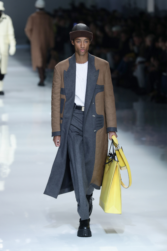 FENDI MİLANODA YENİ KOLEKSİYONUNU TANITTI