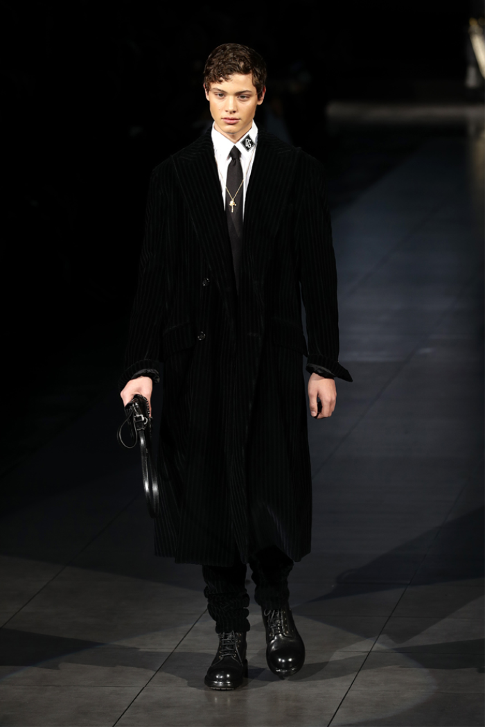 MİLANO ERKEK MODA HAFTASINDA DOLCE & GABBANA RÜZGARI