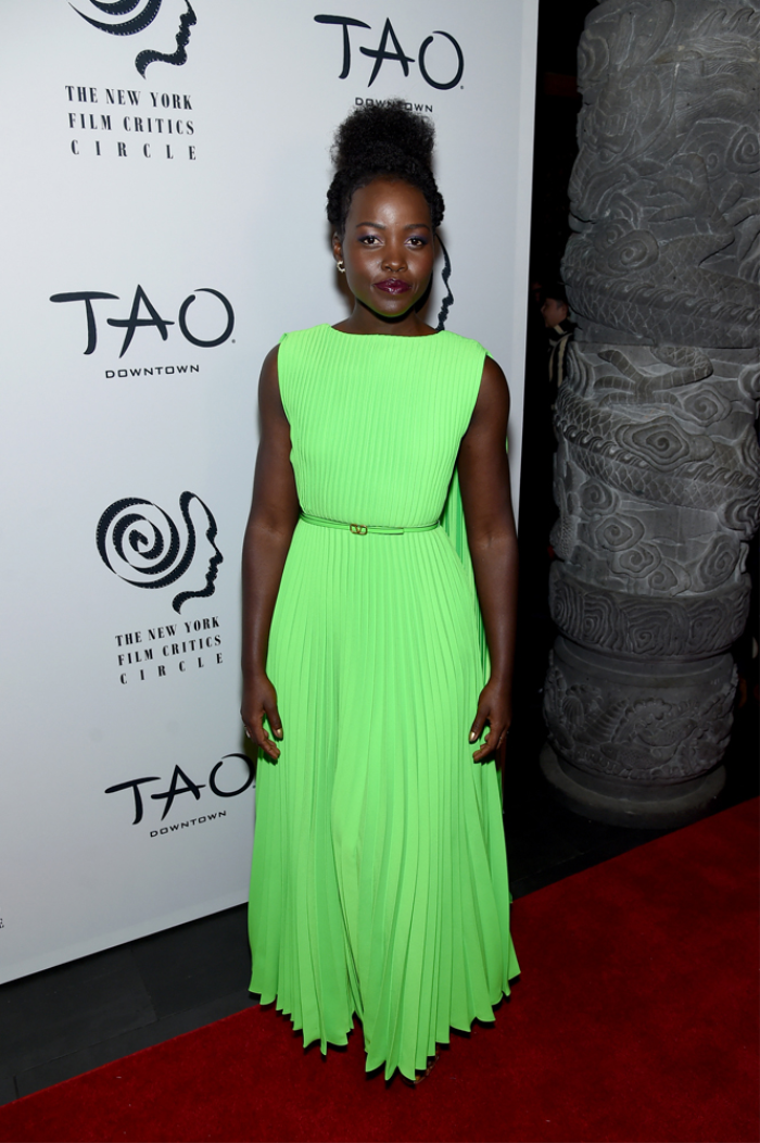 KIRMIZI HALININ YENİ GÖZDESİ: FOSFORLU YEŞİL