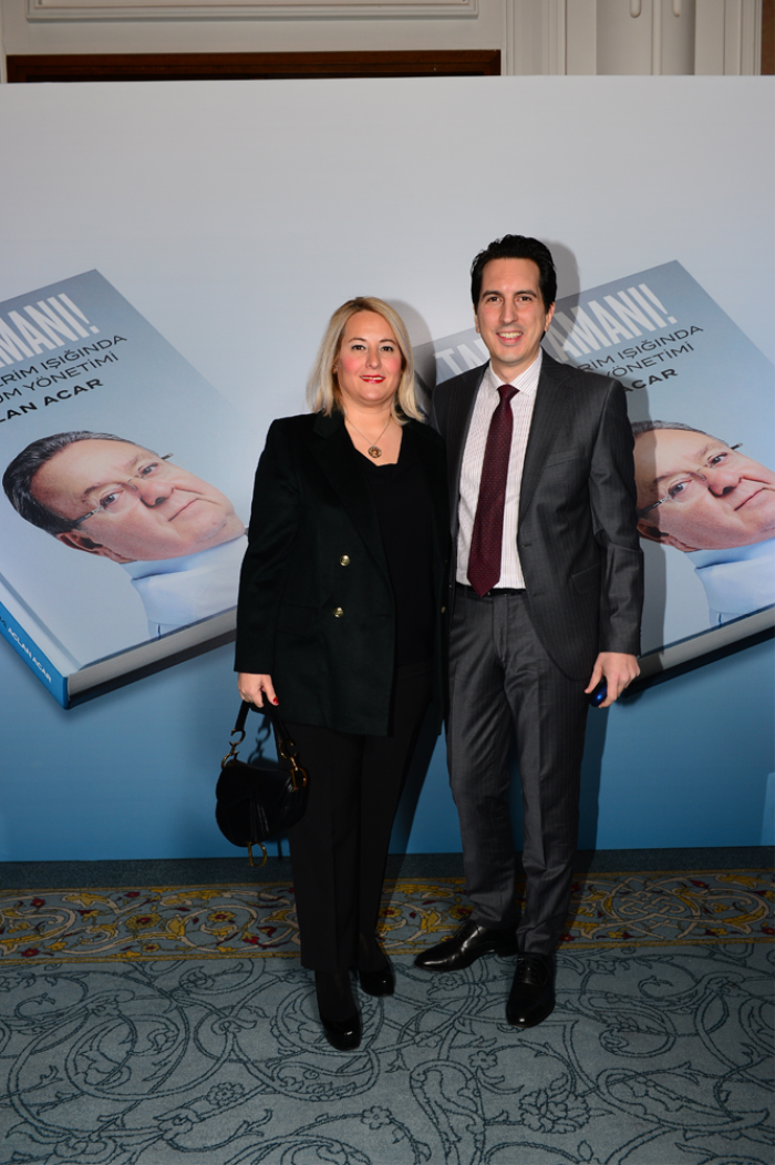 ACLAN ACAR KİTABINI TANITTI