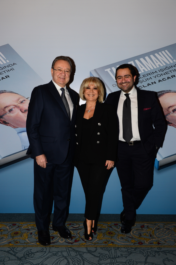 ACLAN ACAR KİTABINI TANITTI