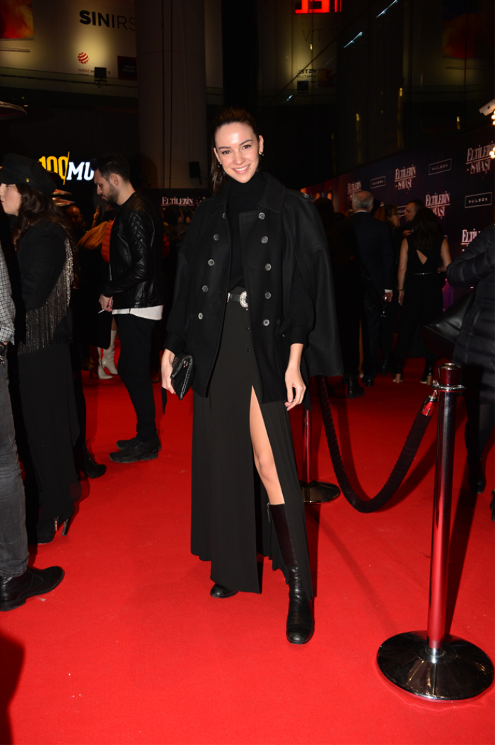 ELTİLERİN SAVAŞI GALASINA ÜNLÜ AKINI