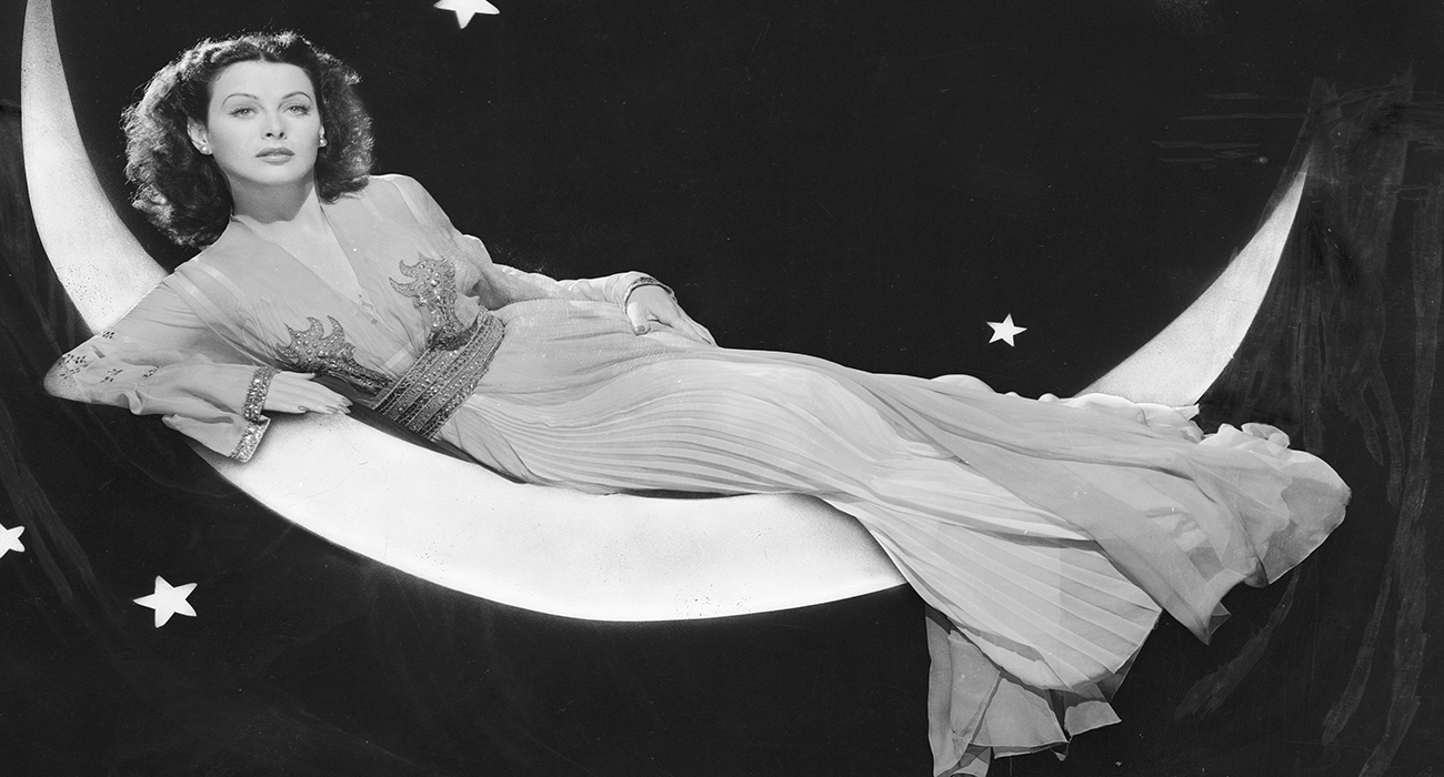 NİSAN 2020 BURÇ YORUMLARI