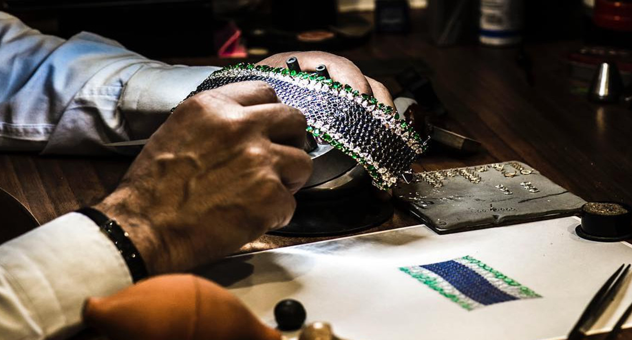 GİLAN'DAN SAĞLIK ÇALIŞANLARINA DESTEK