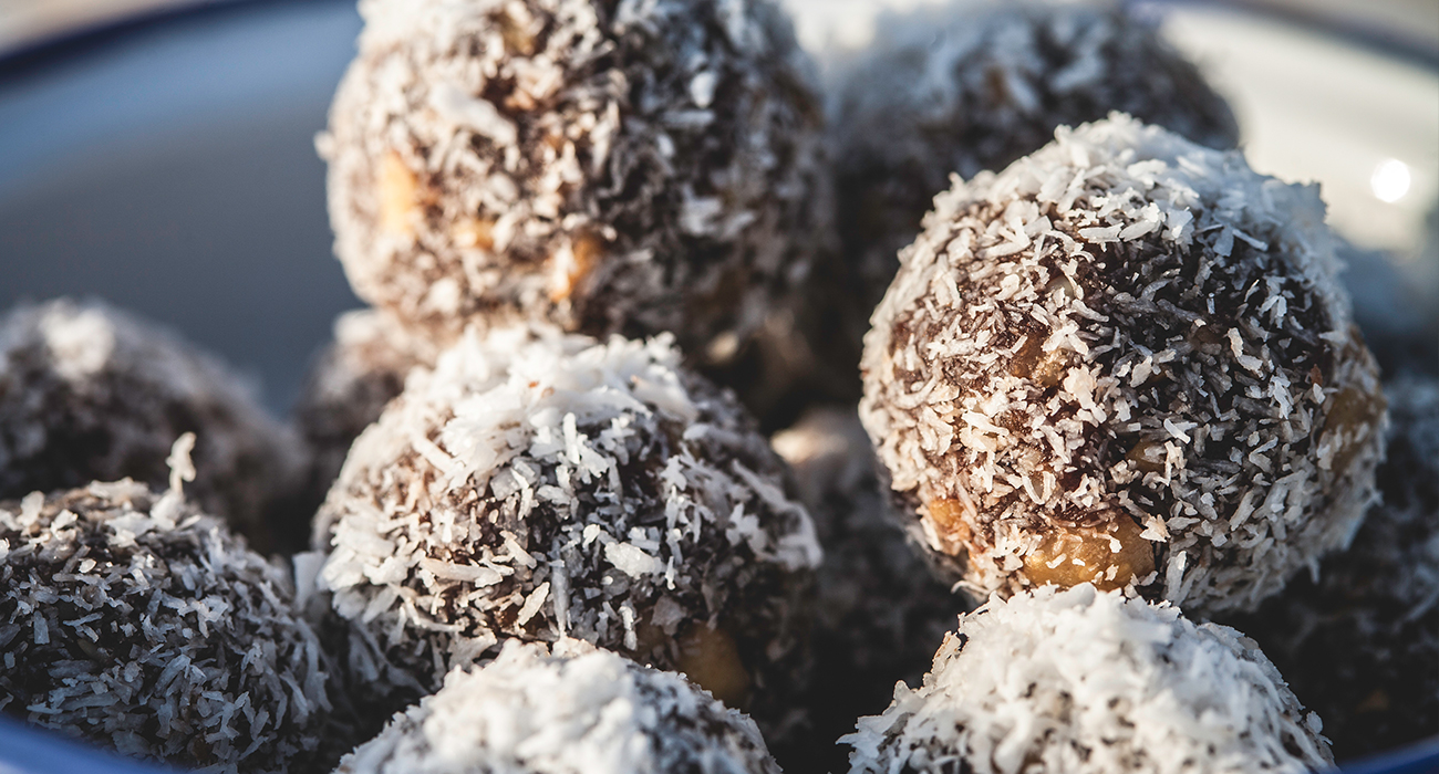 SAĞLIKLI VE TOK TUTAN HURMALI TARİF