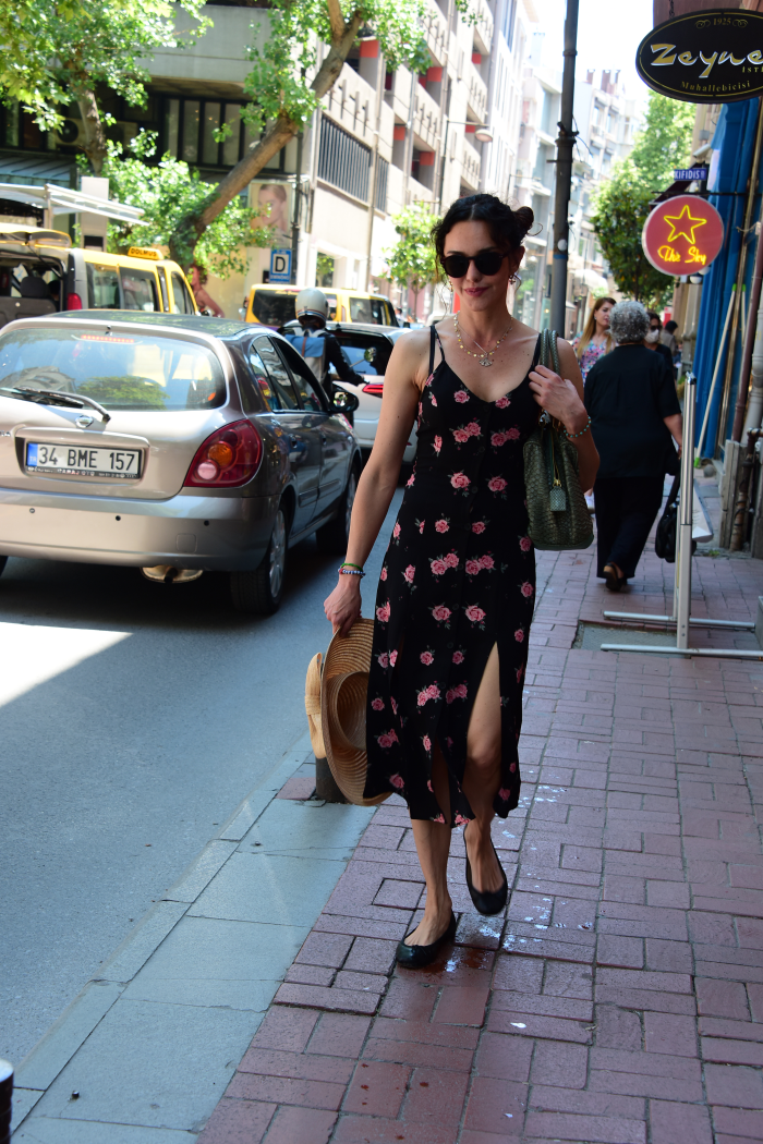 CADDELERİN NABZINI TUTANLAR